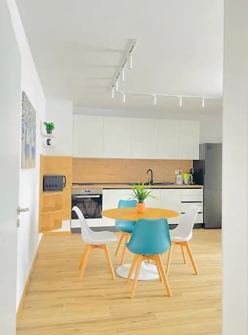 Luxurious Apartment 1Bdr With Parking Sofía 0*,